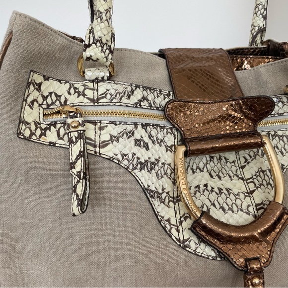 DOLCE & GABBANA large shoulder bag/tote. Snakeskin trim and gold hardware. - Picture 4 of 17